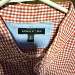 Banana Republic Men's Red and White Checkered Shirt